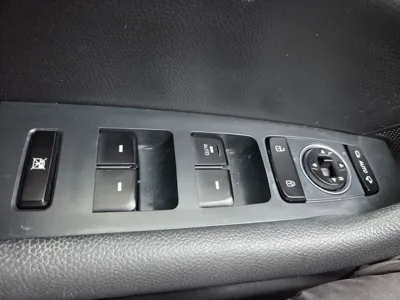 Hyundai Sonata 2019, 95000 км, за 8205.33 USD - фото 14