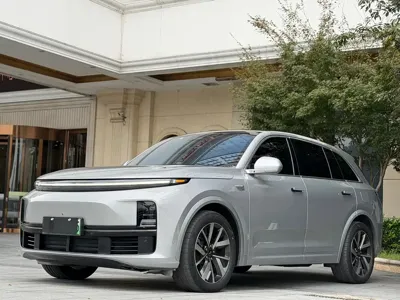 Li Auto Li L7 · 2023 год
