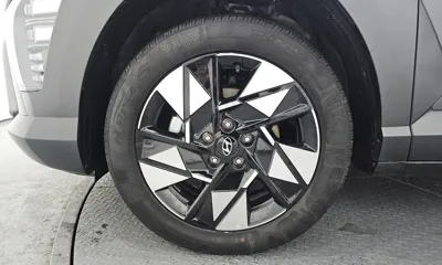 Hyundai Kona 2025, 27993 км, за 19764.69 USD