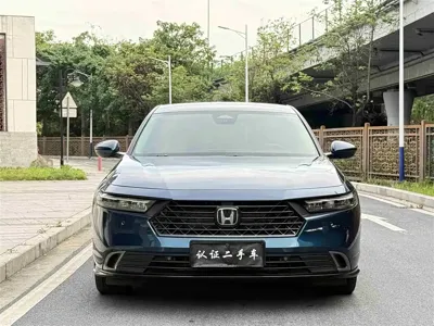 Honda Accord 2023, 49000 км, за 16921.39 USD