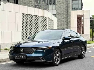 Honda Accord 2023, 49000 км, за 16921.39 USD
