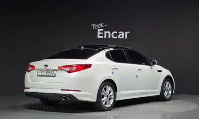 Kia K5 2012, 100331 км, за 4618.43 USD