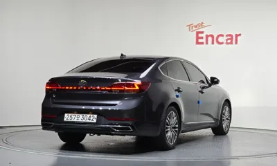 Kia K7 2020, 90395 км, за 9386.9 USD