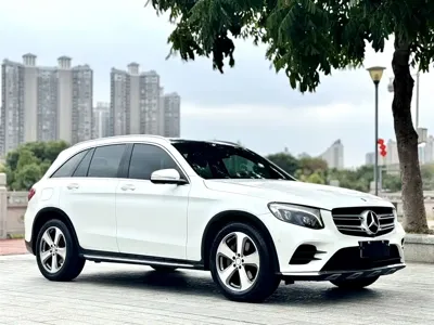 Mercedes-Benz GLC 2017, 138000 км, за 17234.91 USD