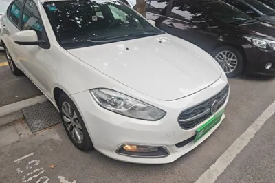Fiat Viaggio 2015, 90900 км, за 4460 USD