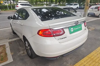 Fiat Viaggio 2015, 90900 км, за 4460 USD
