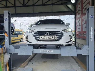 Hyundai Avante · 2018 год