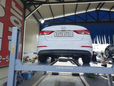 Hyundai Avante 2018, 188145 км, за 4553.75 USD