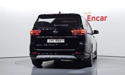 Kia Canival 2019, 127791 км, за 9686.01 USD