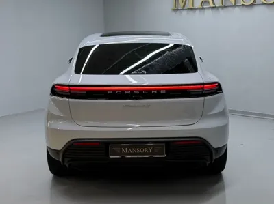 Porsche Macan 2025, 7095 км, за 71661.28 USD