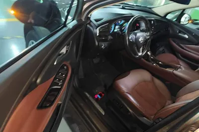 Buick Envision 2016, 128000 км, за 6068 USD - фото 18