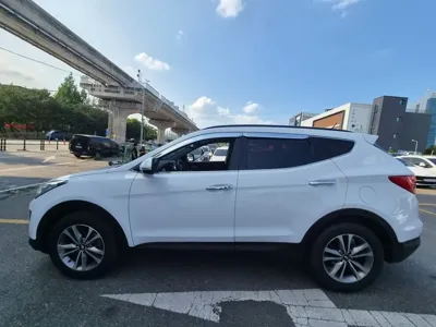 Hyundai Santafe 2015, 139378 км, за 5842.2 USD