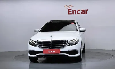 Mercedes-Benz E-Class 2019, 100665 км, за 16836.76 USD