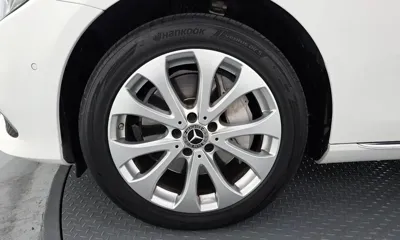 Mercedes-Benz E-Class 2019, 100665 км, за 16836.76 USD