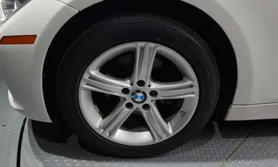 BMW 3-Series 2015, 71137 км, за 6600.67 USD
