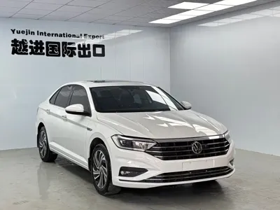 Volkswagen Sagitar 2022, 38000 км, за 14699.54 USD