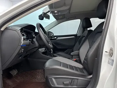Volkswagen Sagitar 2022, 38000 км, за 14699.54 USD