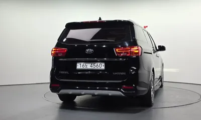 Kia Canival 2019, 78212 км, за 11684.39 USD