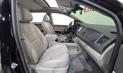 Kia Canival 2019, 78212 км, за 11684.39 USD - фото 10