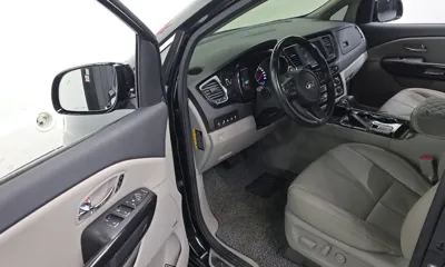 Kia Canival 2019, 78212 км, за 11684.39 USD - фото 12