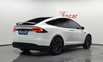 Tesla Model X 2023, 44905 км, за 91882.67 USD