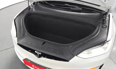 Tesla Model X 2023, 44905 км, за 91882.67 USD - фото 6