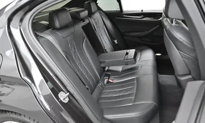 BMW 5-Series 2020, 42918 км, за 21452.24 USD - фото 12