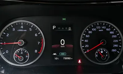 Kia K5 2023, 73092 км, за 11456.94 USD - фото 8