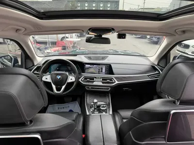BMW X7 2021, 77220 км, за 49907.49 USD - фото 7
