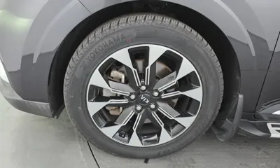 Kia Canival 2021, 62551 км, за 18637.18 USD