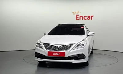 Hyundai Grandeur 2016, 158116 км, за 7491.86 USD