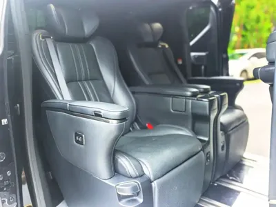 Lexus LM 2023, 39900 км, за 129191.14 USD - фото 8