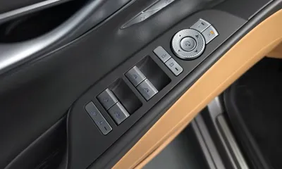 Genesis G80 2021, 113844 км, за 18970.72 USD - фото 28