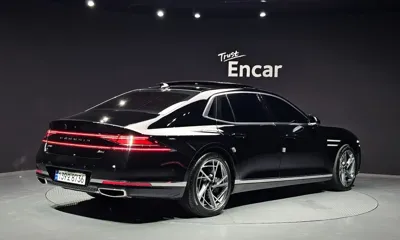 Genesis G90 2023, 56509 км, за 42325.96 USD