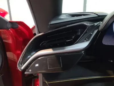 Ferrari SF90 2021, 640 км, за 395771.34 USD - фото 9
