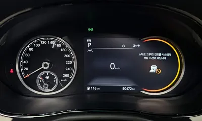 Genesis GV70 2021, 50472 км, за 24777 USD - фото 8