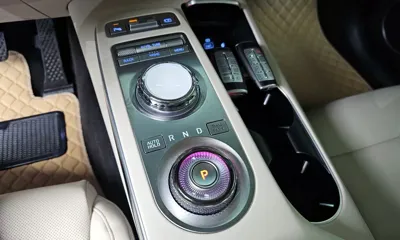 Genesis GV70 2021, 50472 км, за 24777 USD - фото 9