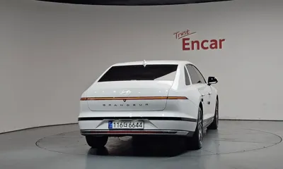 Hyundai Grandeur 2025, 26398 км, за 20677.43 USD