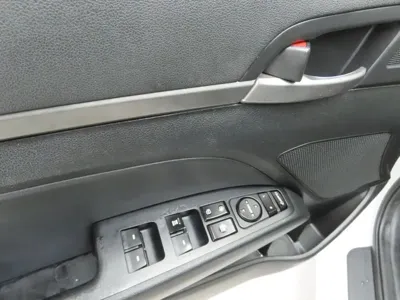 Hyundai Avante 2016, 150000 км, за 4594.98 USD - фото 9