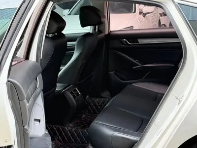 Honda Accord 2018, 90000 км, за 10270.55 USD - фото 7