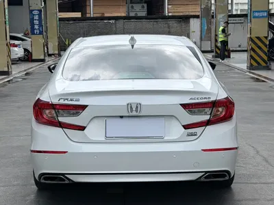 Honda Accord 2018, 90000 км, за 10270.55 USD - фото 12