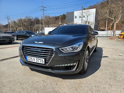 Genesis EQ900 · 2018 год