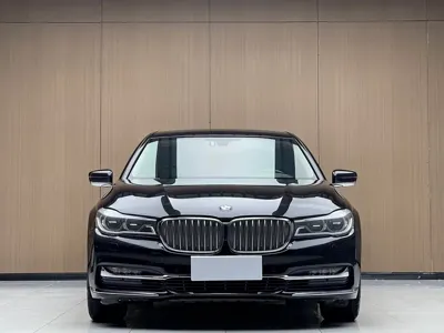 BMW 7 Series 2016, 210000 км, за 20305.67 USD