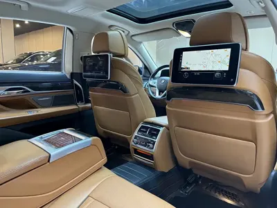 BMW 7 Series 2016, 210000 км, за 20305.67 USD - фото 10