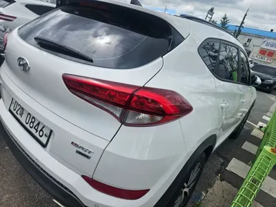 Hyundai Tucson 2016, 134319 км, за 8371.34 USD