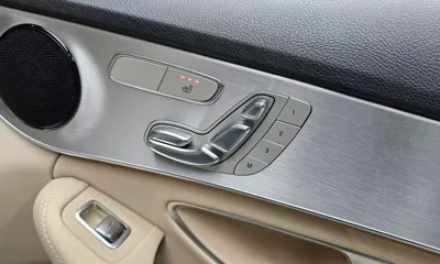 Mercedes-Benz C-Class 2017, 98701 км, за 11571.21 USD - фото 19