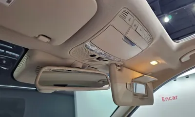 Mercedes-Benz C-Class 2017, 98701 км, за 11571.21 USD - фото 20
