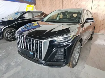 Hongqi Hongqi HS3 PHEV 2026, 100 км, за 17313.73 USD
