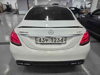 Mercedes-Benz C-Class 2018, 74739 км, за 29944.49 USD