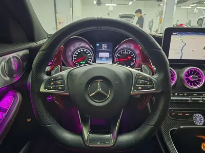 Mercedes-Benz C-Class 2018, 74739 км, за 29944.49 USD - фото 8